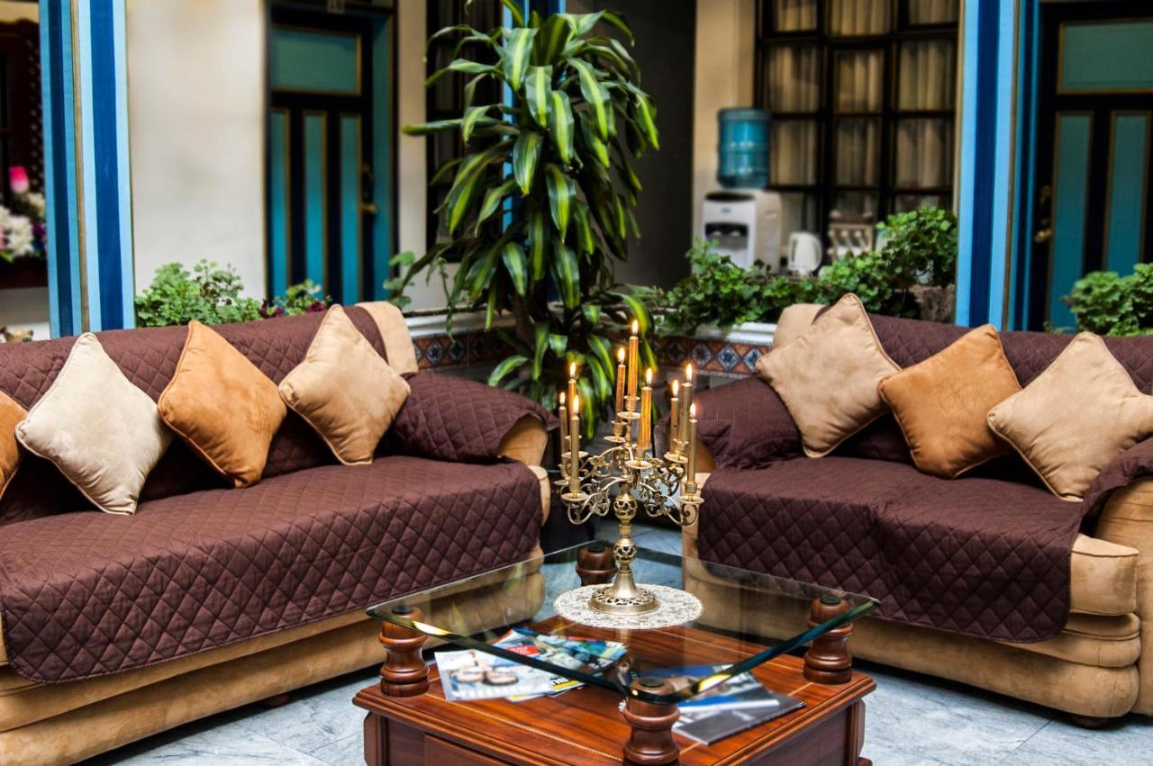 Hotel Montecarlo Riobamba Extérieur photo